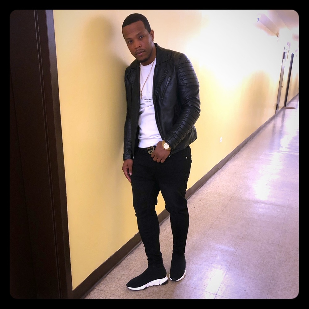 Meet your Posher, Nickell